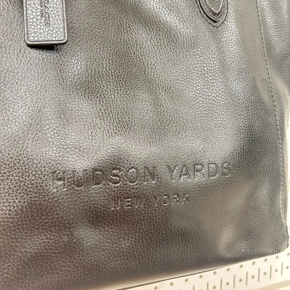 Coach Derby Tote - Black Pebble Leather - Hudson Yards Limited Edition - Picture 2 of 10